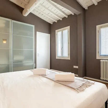 Apartment San Niccolo Per 7, 10 Min From Ponte Vecchio, Ac E Wi-fi Florence